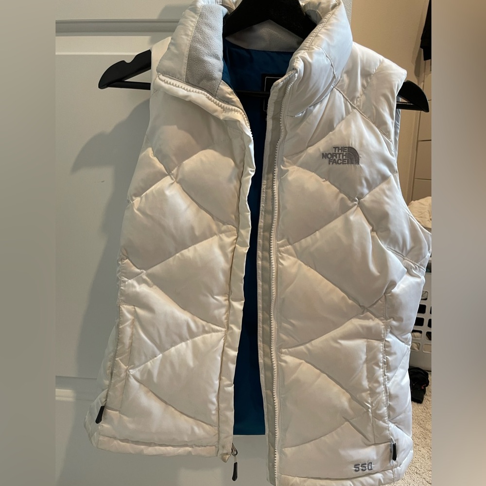 The North Face -550 Fill Down Puffer Vest - Size S